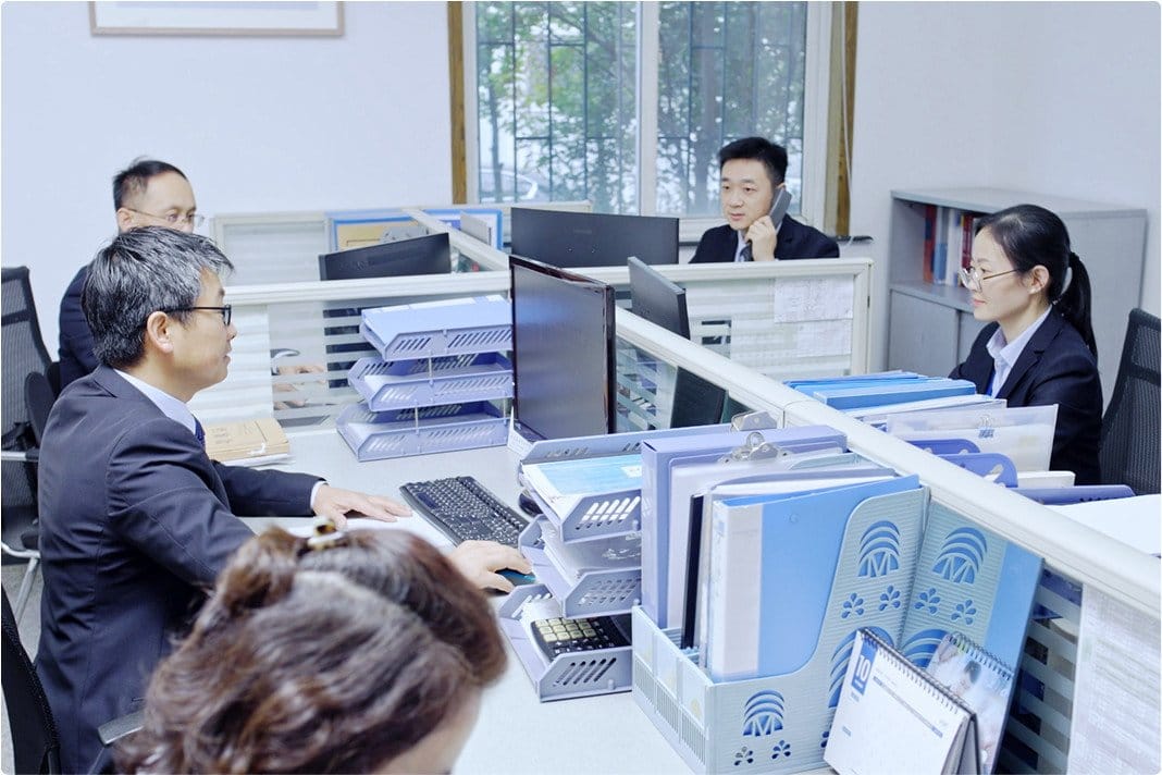 客户服务团队 3
