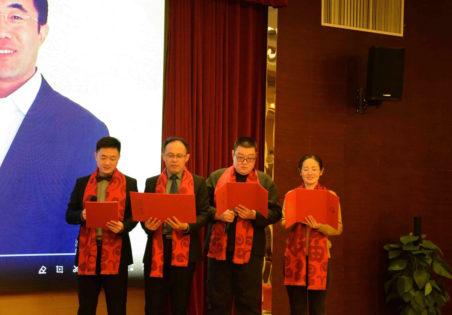 怡坤物流 2024 年会圆满召开